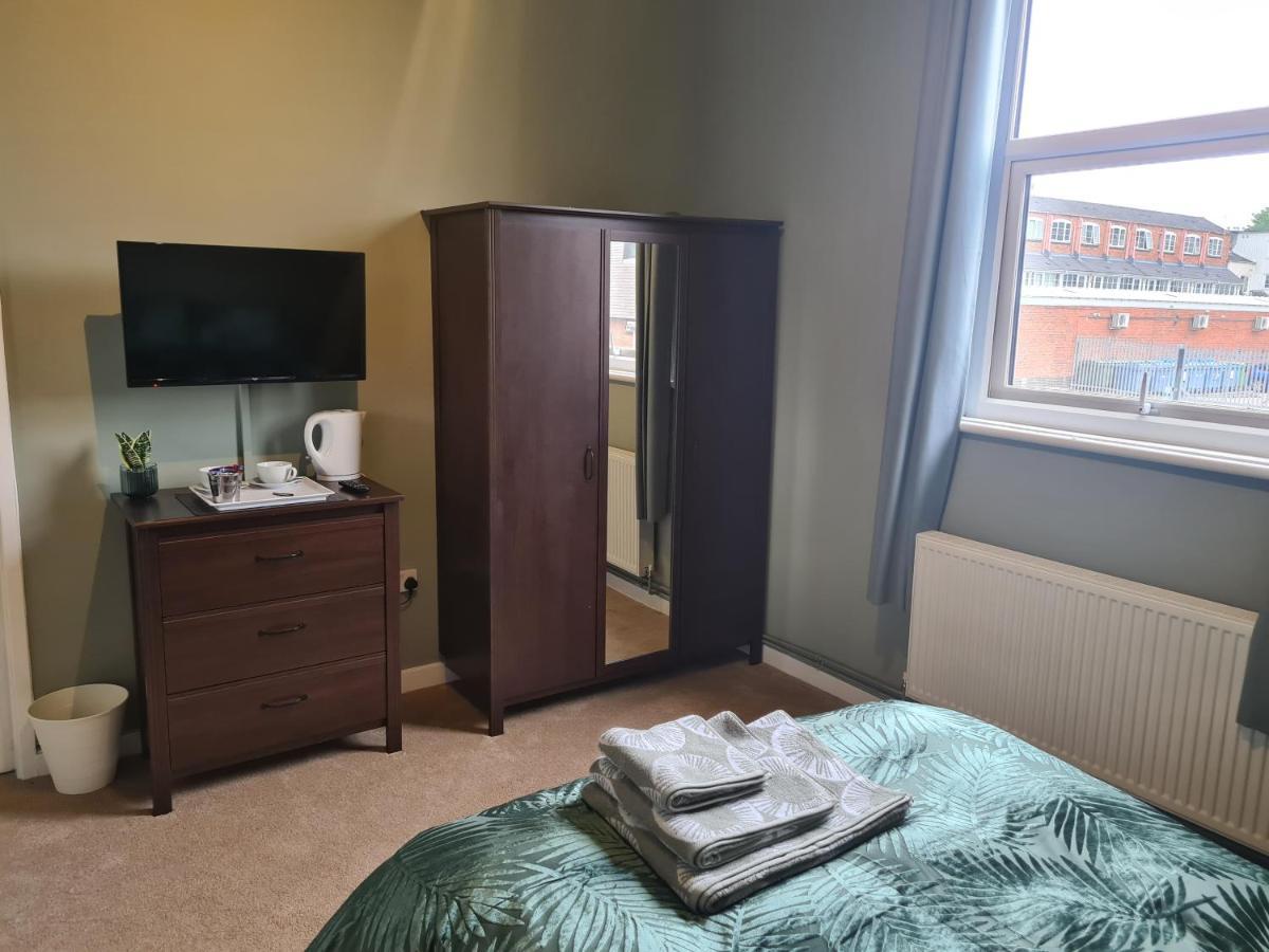 Hen House Hotel Cannock Luaran gambar