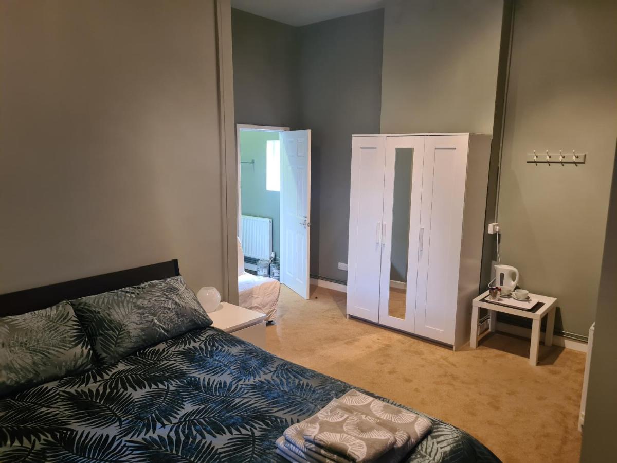 Hen House Hotel Cannock Luaran gambar